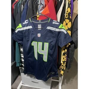 Size S- Youth Seattle Seahawks DK Metcalf #14 Nike Jersey